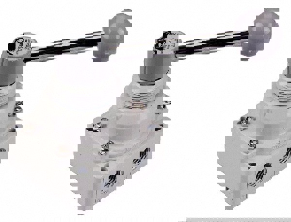 Manually Operated Valve: 0.5